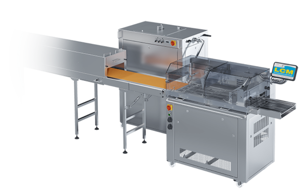 Industrielle Schokoladenüberzugsmaschine LCM 180 ATC-S, dargestellt als 3D-Render: Förderband mit Kühlstrecke und Überzugsstation für Pralinen und Schokoladenprodukte.